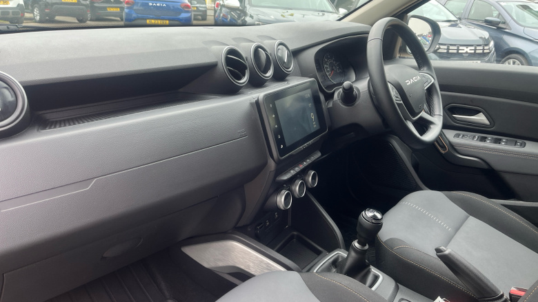 Dacia Duster 1.3 TCe 130 Extreme 5dr Petrol Estate